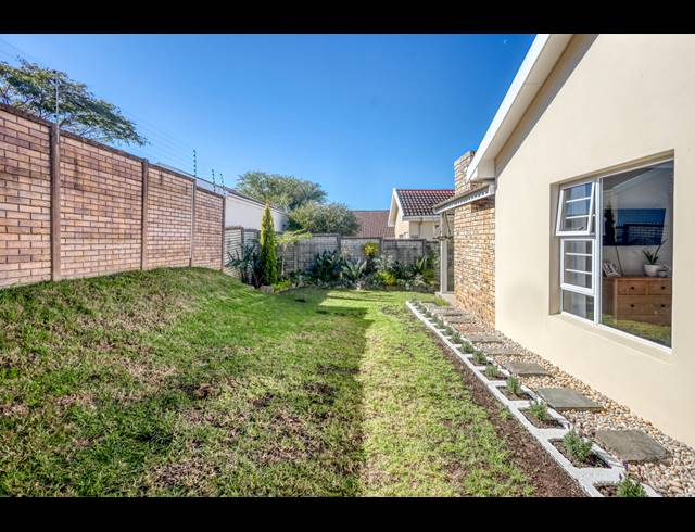 3 BEDROOM TOWNHOUSE FOR SALE IN BEACON BAY